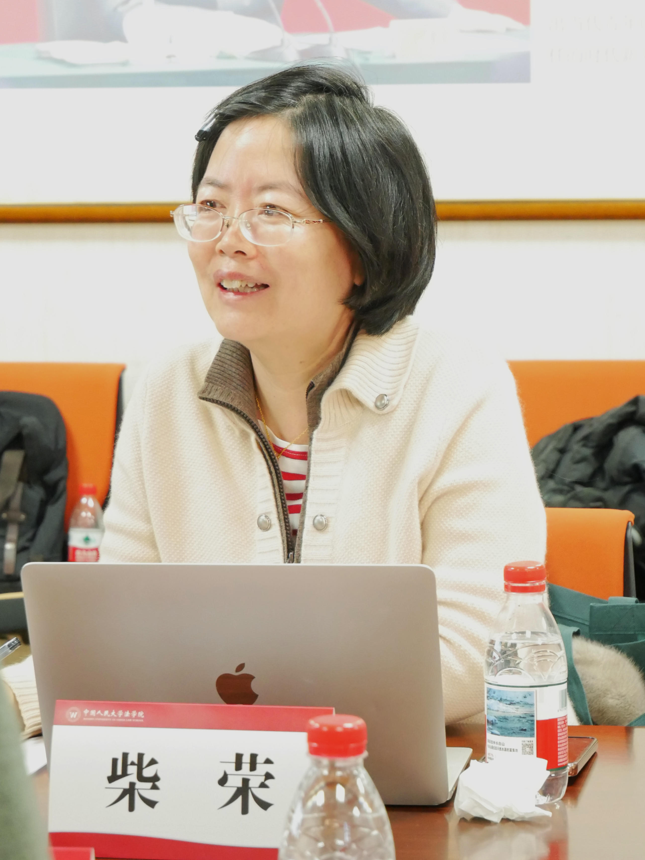 ���ٽ���